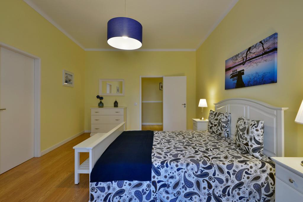 Flh Bairro Alto - Chiado Spacious Flat Lissabon Zimmer foto